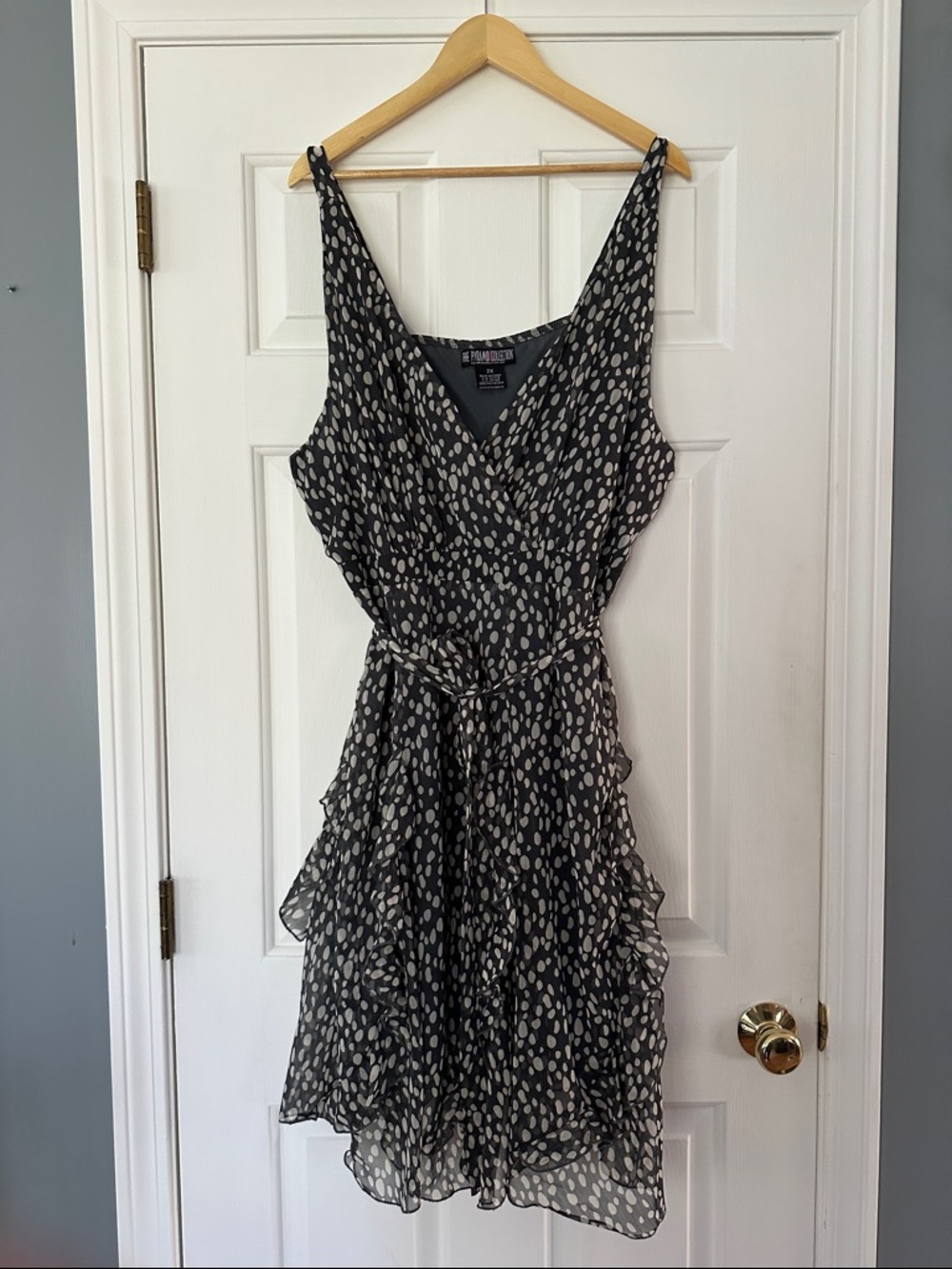 The Pyramid Collection Black & White Sleeveless Ruffle Wrap Midi Dress